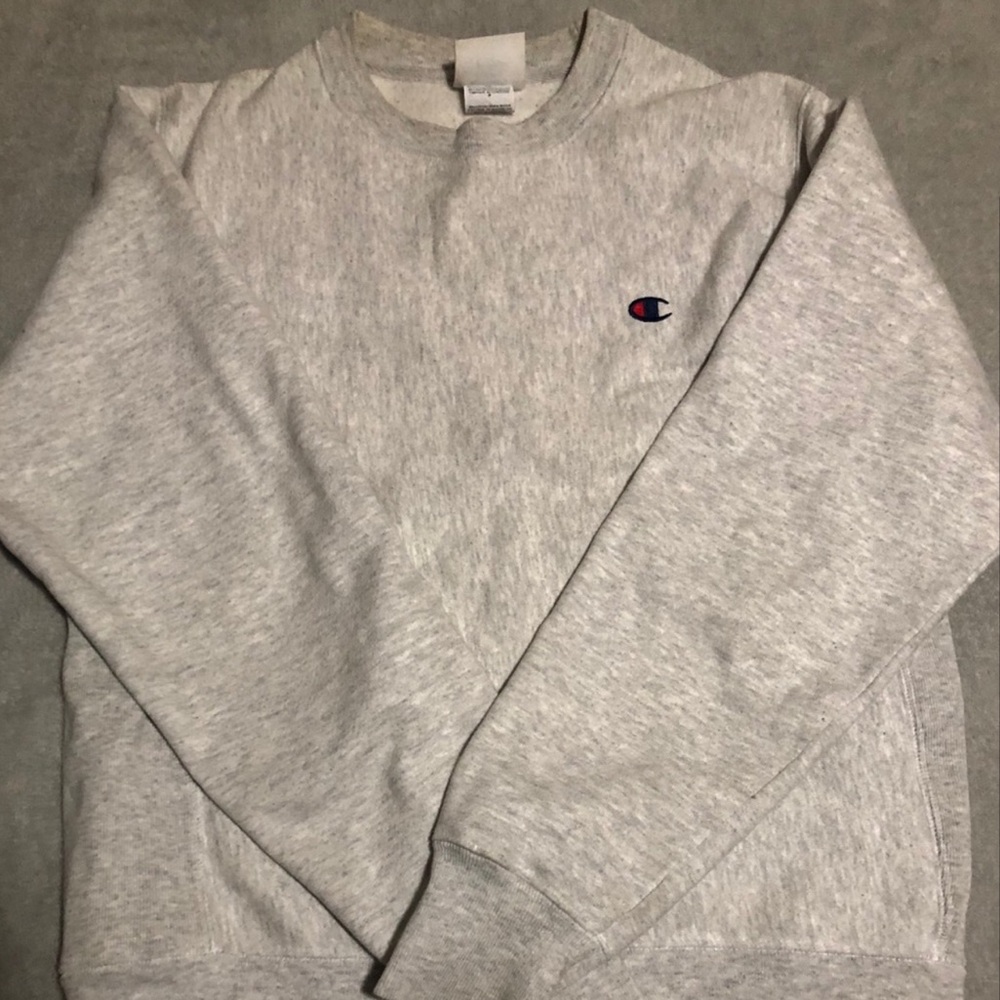 Champion Crewneck ‼️